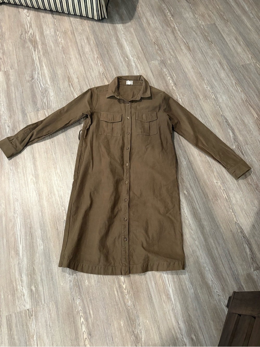 Mo:Vint Button-Front Long Shirt Dress in Olive Brown Small